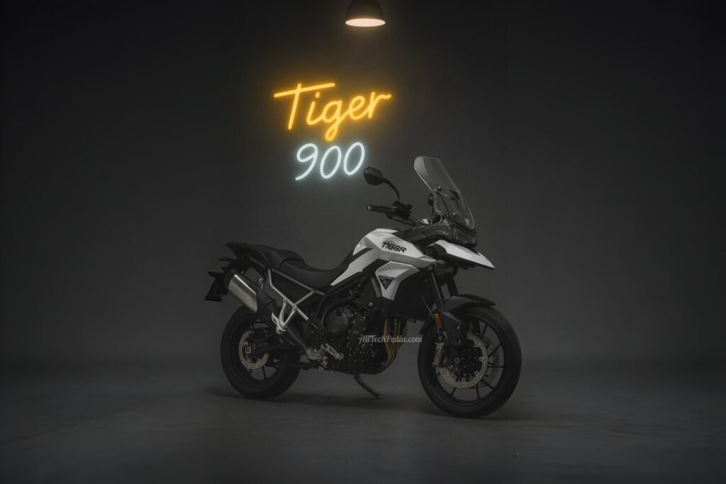 Triumph Tiger 900